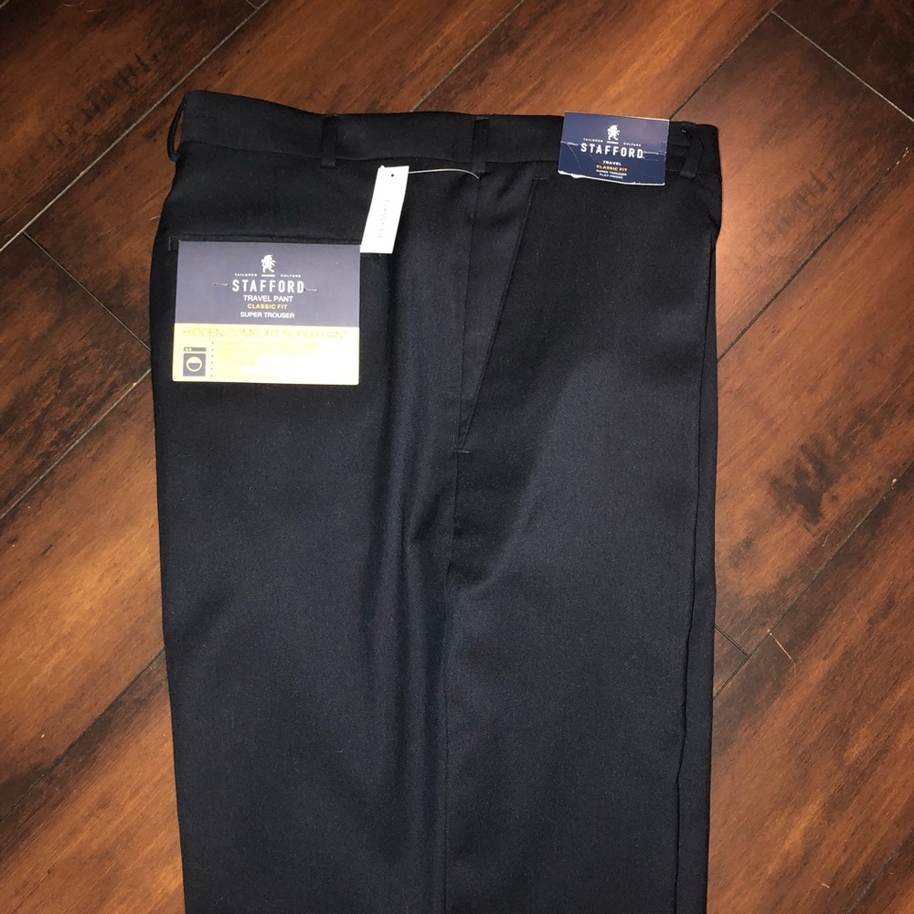 Mens NAVY Dress Pants 40x32 -4 pairs available‼️😁